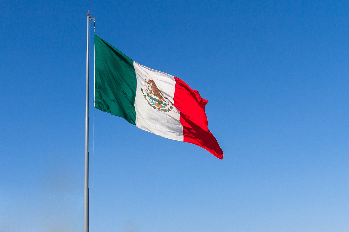 DE MÉXICO Y SU LADO CÍNICO